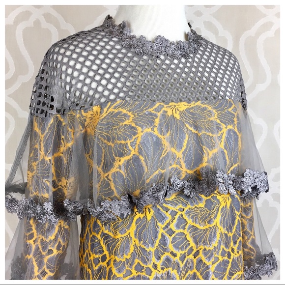 Victorian Flower and Lace Top - Picture 6 of 8